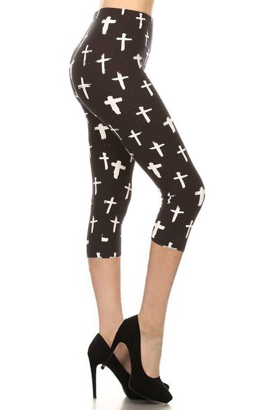Printed, High Waisted, Capri Leggings - https://www.luxenorstore.com
