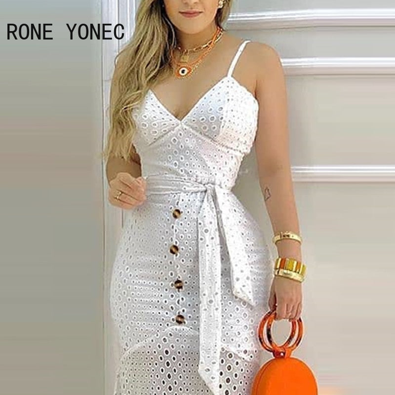 Women Hollow-out  Button Design Spaghetti Strap Lace Dress With Belt &amp; Lining Casual Maxi Dress Vacation Dress 2021