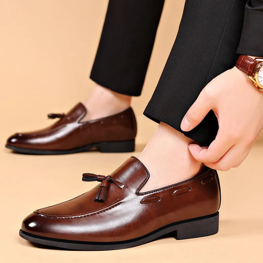 Designer Style Dress Shoes for Men Brand New Business Casual Shoes Slip on Leather Shoes Plus Size for Men Wedding Party Shoes