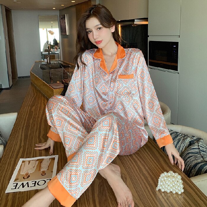 Pajamas Set for Women Luxurious Sweet Satin Pyjamas Woman Elegant Long Sleeve Ladies Sleepwear Sets Long Pant Home Wear