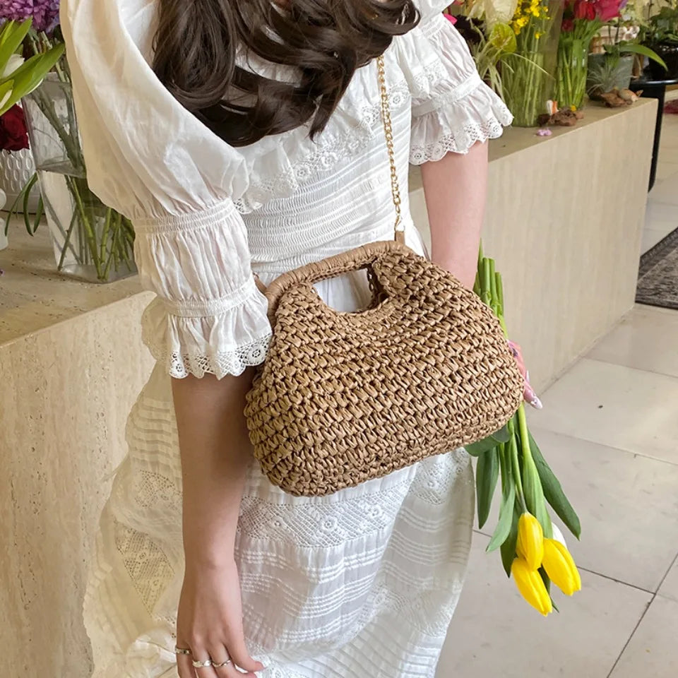 Retro Woven Clutch Bags for Women 2025 Straw Shell Chain Handbag Messenger Bag Ladies Holiday Beach Eco-friendly Crossbody Bag