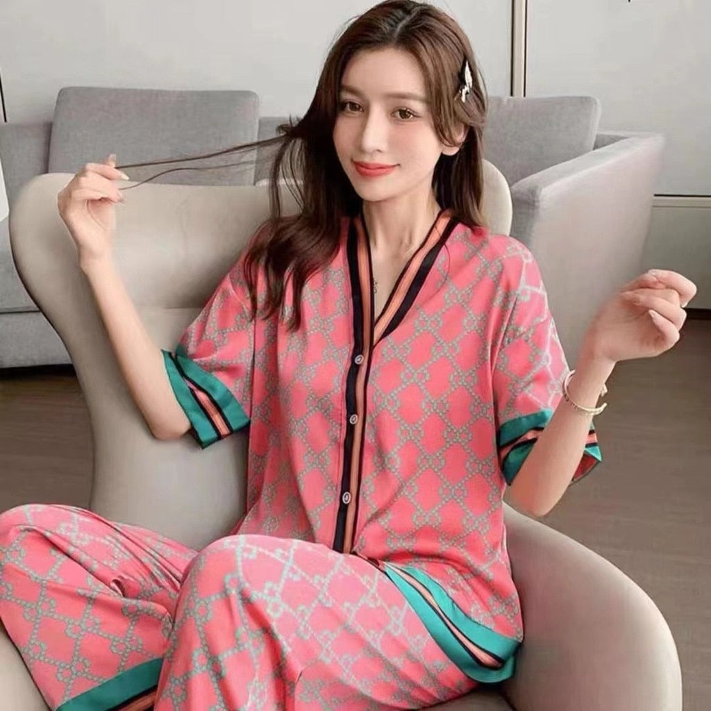 Lisacmvpnel 2022 Spring New Style Long Sleeved Women Pajamas Set Ice Silk Printed Fashion Pyjamas