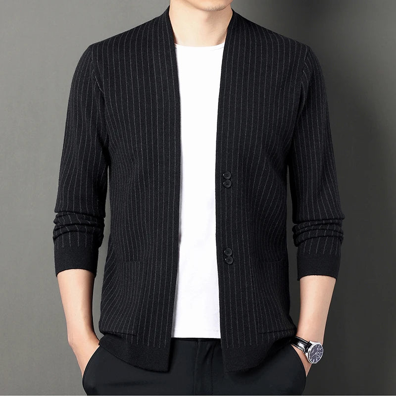 2023 Vertical Stripe Cardigan V-neck Button Design Men's Knitted Sweater Casual and Minimalist Cardigan