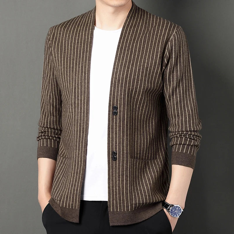 2023 Vertical Stripe Cardigan V-neck Button Design Men's Knitted Sweater Casual and Minimalist Cardigan