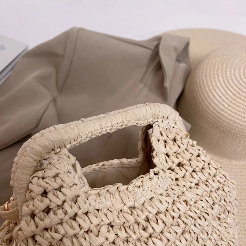 Retro Woven Clutch Bags for Women 2025 Straw Shell Chain Handbag Messenger Bag Ladies Holiday Beach Eco-friendly Crossbody Bag