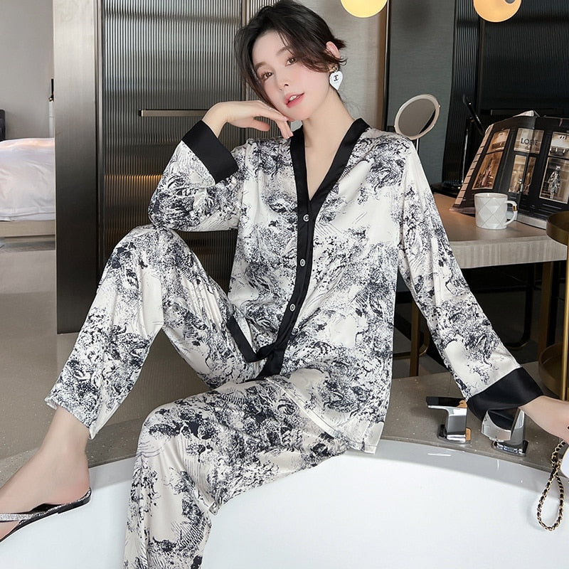 Lisacmvpnel 2022 New Spring Pajamas Women's Ice Silk Long Sleeve Suit Court Style Ice Silk Large Home Clothes