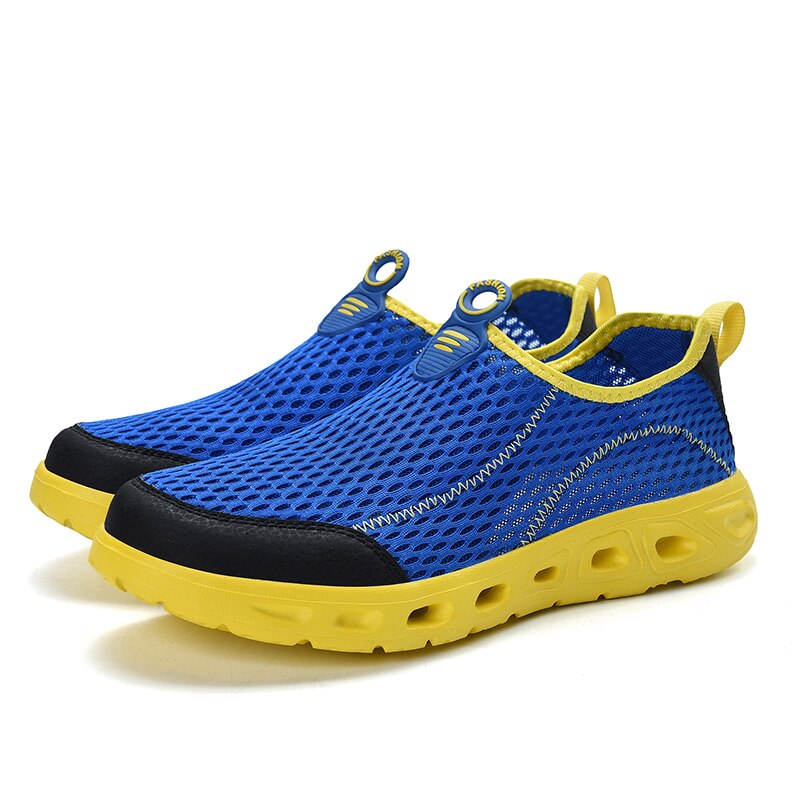 Breathable Summer Men Shoes Casual Mesh Light Breathable Slip On Men Sneakers Outdoor Aqua Shoes Sport Quik-Drying Water Shoe