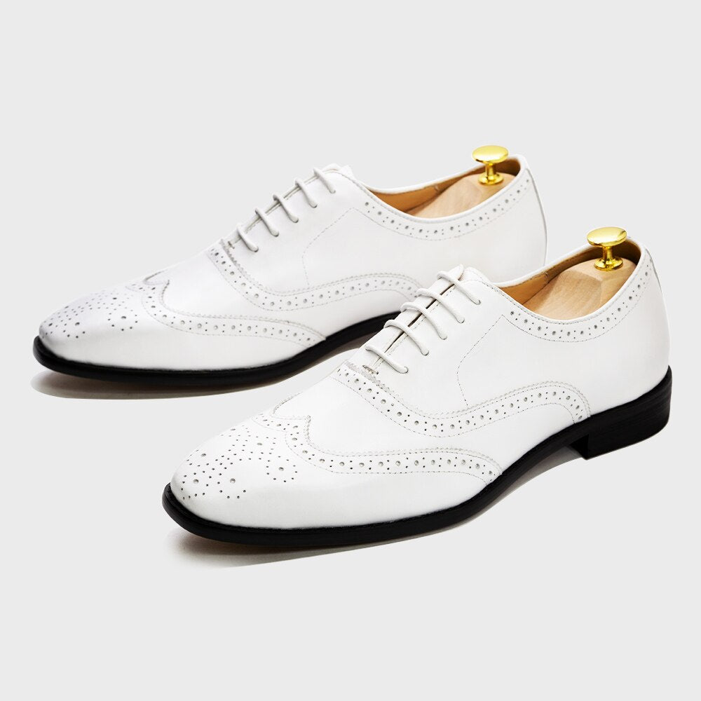 Luxury Brand Designer Mens White Wedding Dress Shoes Genuine Leather Calfskin Lace-up Oxfords Brogue Formal Italian Man Shoe