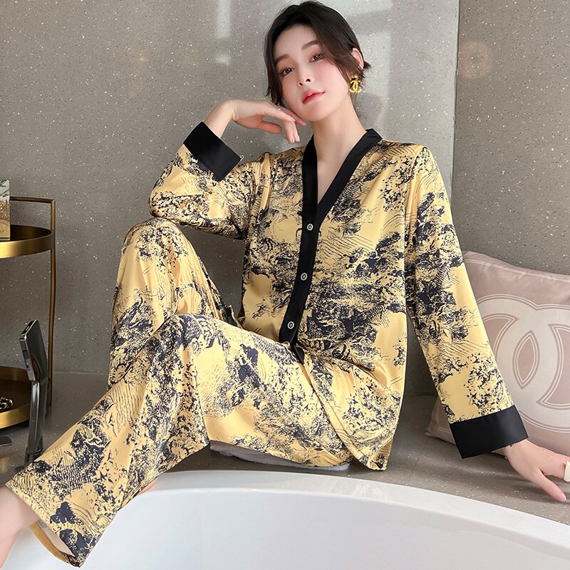 Lisacmvpnel 2022 New Spring Pajamas Women's Ice Silk Long Sleeve Suit Court Style Ice Silk Large Home Clothes