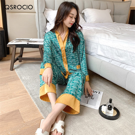 QSROCIO Women's Pajamas Set Fashion V Neck Letter Print Sleepwear Silk Like Leisure Home Clothes Nightwear