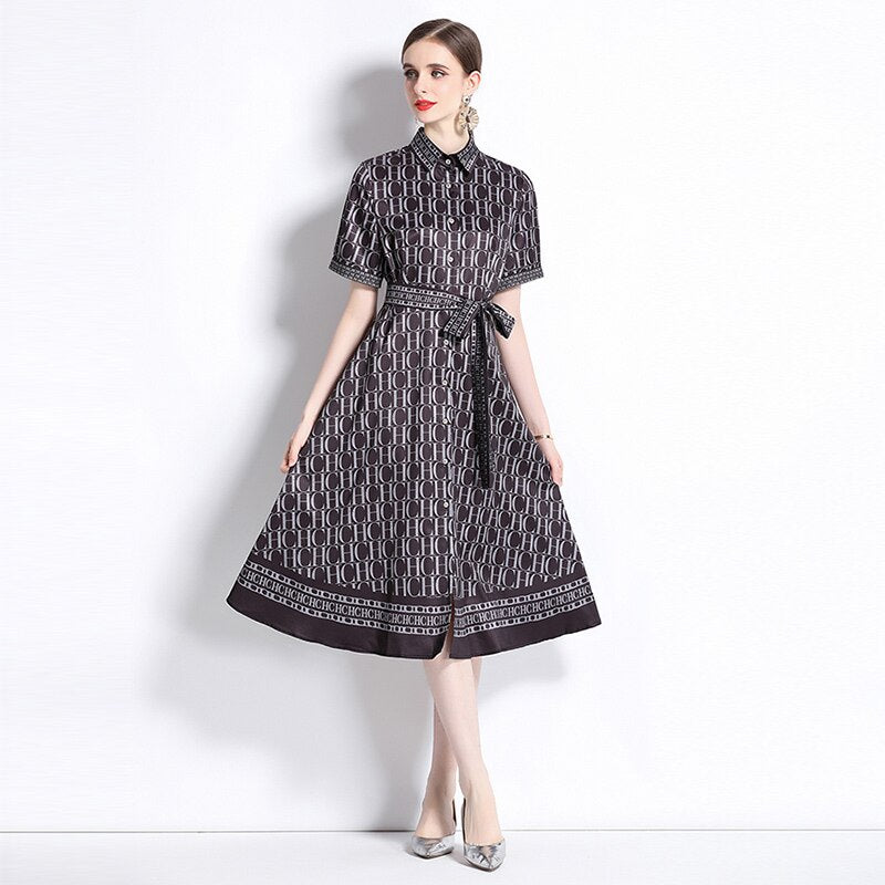 Summer Runway Letters Print Shirt Dress Women Short Sleeve Turn Down Neck Vintage Bandage Lace Up Pleated Midi Vestidos M8719