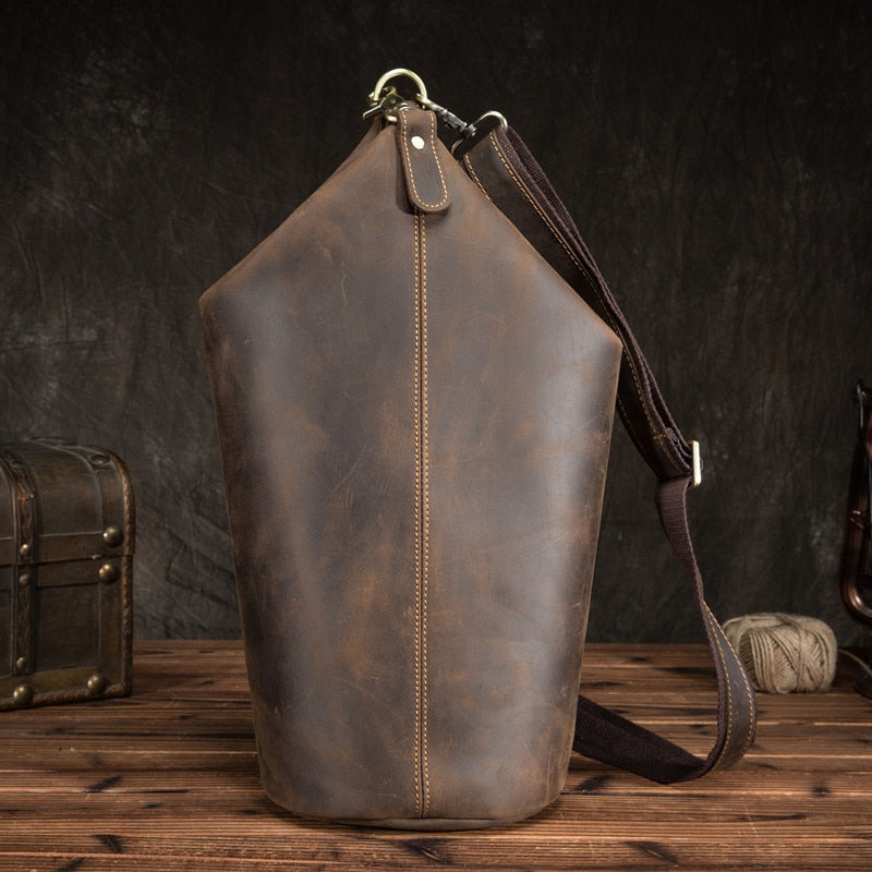 PNDME vintage cylinder design natural genuine leather men&#39;s chest bag fashion casual crazy horse cowhide shoulder crossbody bags