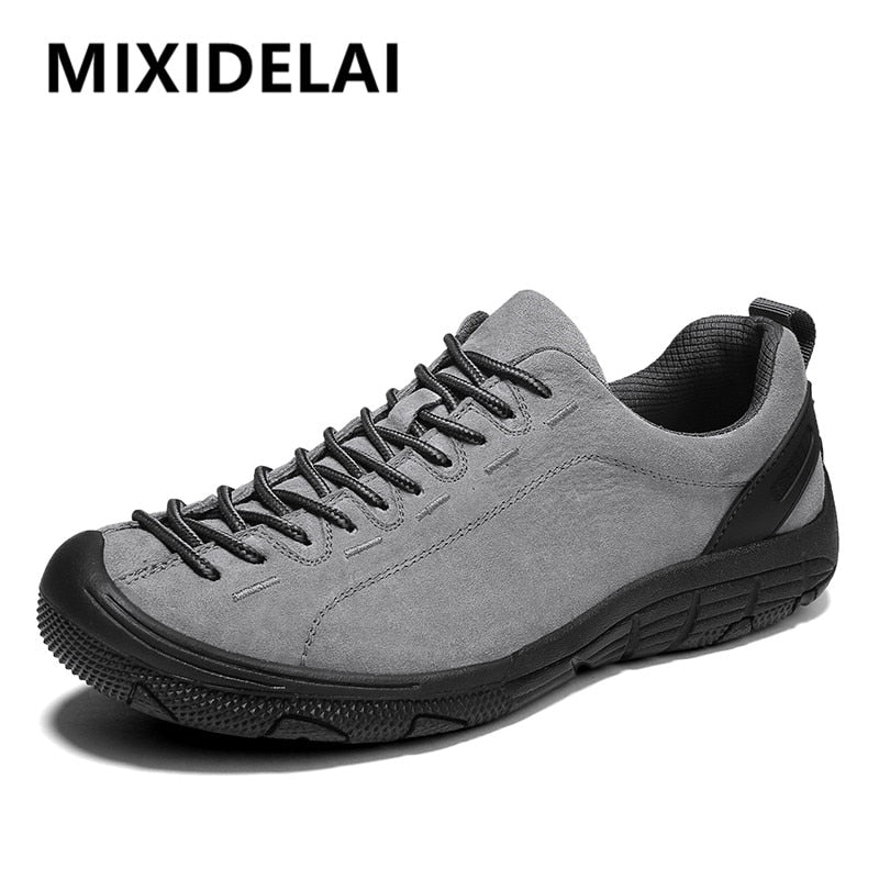 Genuine Leather Men&#39;s Shoes Outdoor Non-slip Sneakers Breathable Large Size Casual Shoes Fashion Flats Boat Shoes Men Loafers