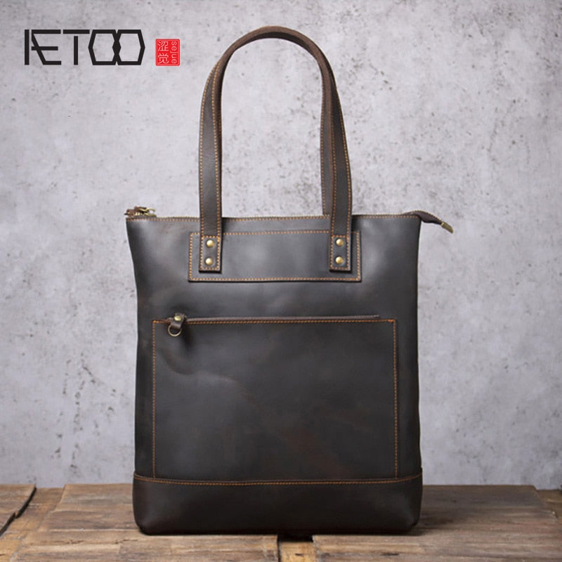 AETOO Simple retro head leather handbag, men&#39;s leather handmade shoulder bag, men&#39;s stiletto bag