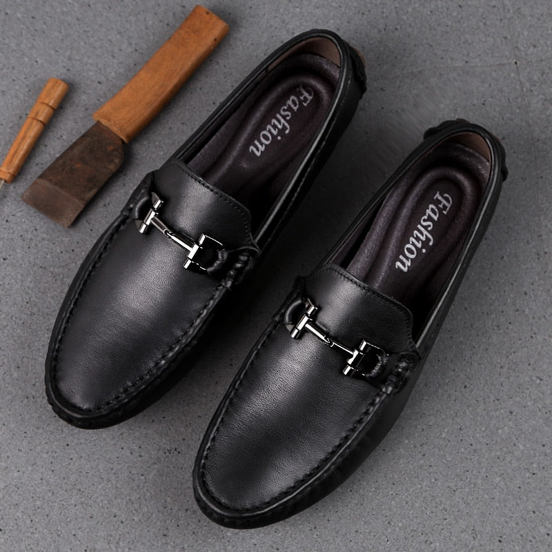 2020 Fashion Italian Loafers Dress Shoes Men Loafers Patent Leather Oxford Shoes for Men Formal Mariage Wedding Shoes Trendy