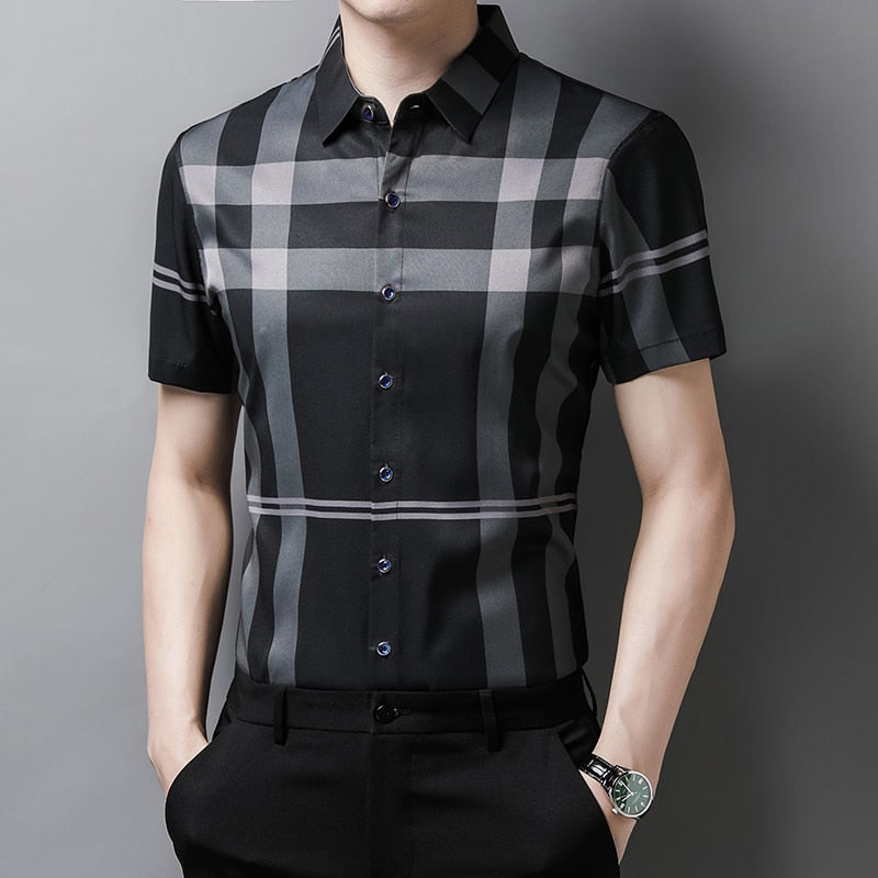 2022 New Plaid Shirt Men High Quality Silk Summer Short sleeve Casual Shirts Men Slim Fit Camisa Masculina Drop Shipping C748