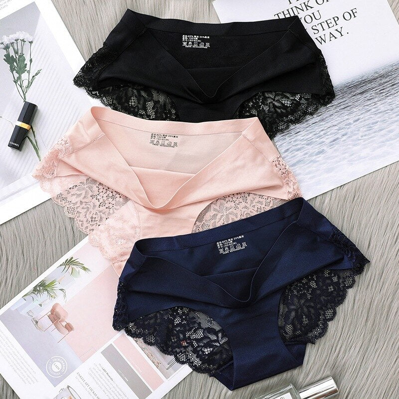 2Pcs Women&#39;s Cotton Underwear Sexy Lace Panties Mid-Waist Hollow Female Briefs Hip Lift Underpants For Lady Plus Size Lingerie