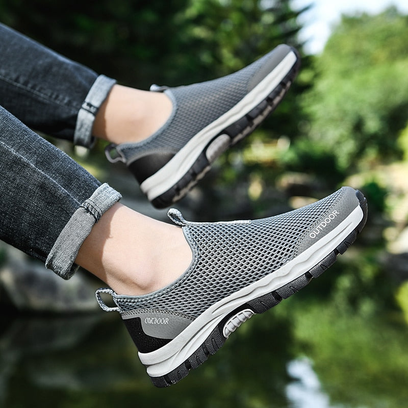 Men&#39;s Vulcanize Shoe Sneakers Summer Mesh Casual Shoes Breathable Rubber Non-slip Lightweight Shoes 2021 Men Loafers Footwear