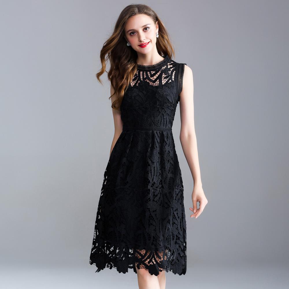 Summer new large size women&# 39;s solid color sleeveless openwork embroidery lace A word dress
