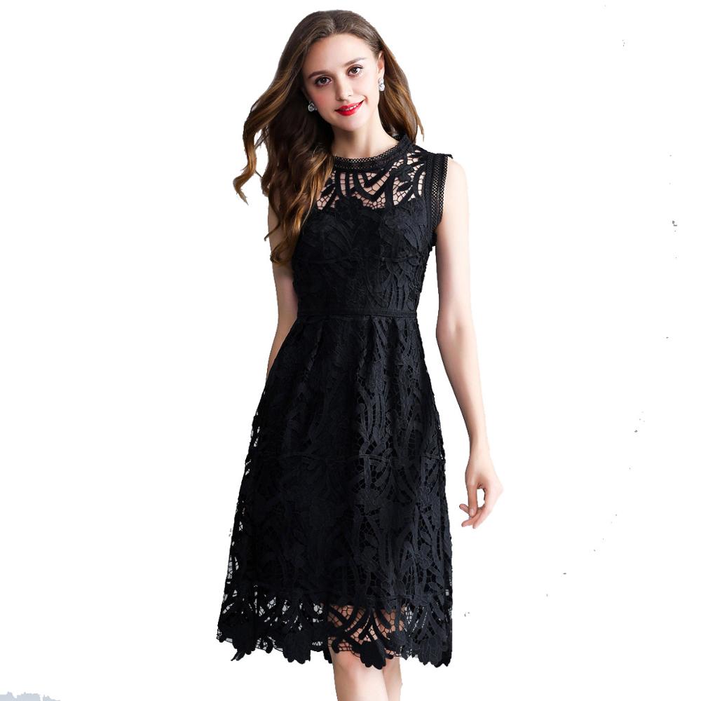 Summer new large size women&# 39;s solid color sleeveless openwork embroidery lace A word dress