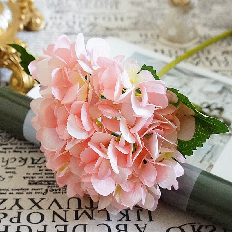 Artificial Flowers Cheap Silk Hydrangea Bride Bouquet Wedding Home New Year Decoration Accessories for Vase Plants Arrangement