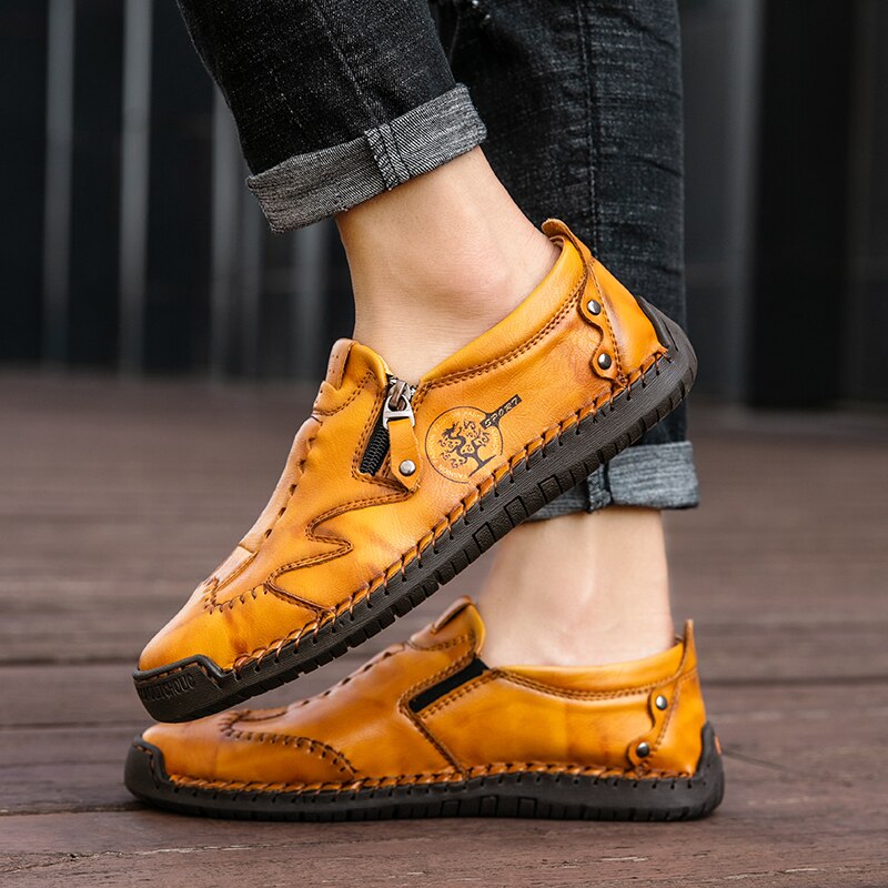 New Breathable Men&#39;s Shoes Outdoor Loafers Flat Moccasins Fashion Men&#39;s Driving Shoes Comfortable Genuine Leather Casual Shoes