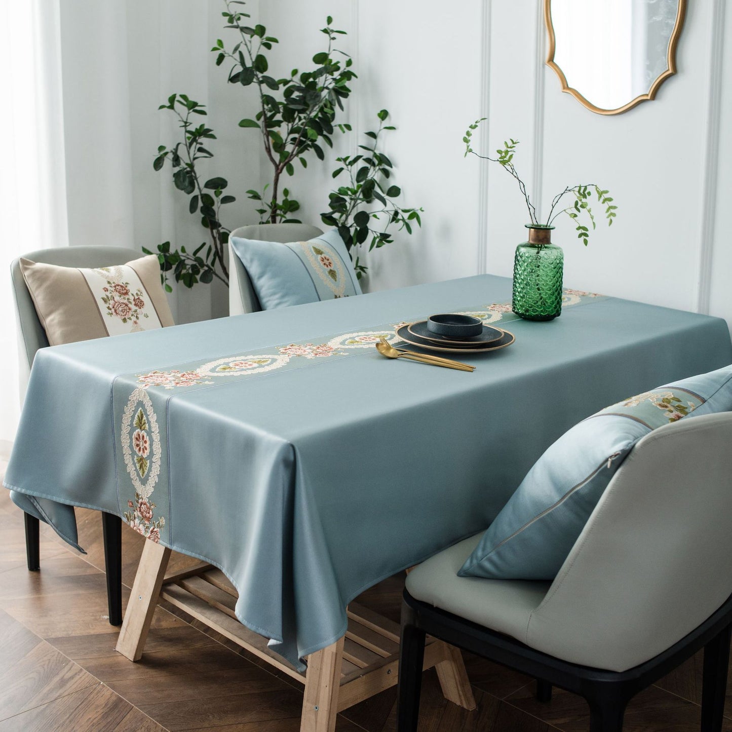 Water-proof Rectangle Restaurant Tablecloth European Luxury Embroidery Table Cloth 100% Polyester Solid Color For Home Party