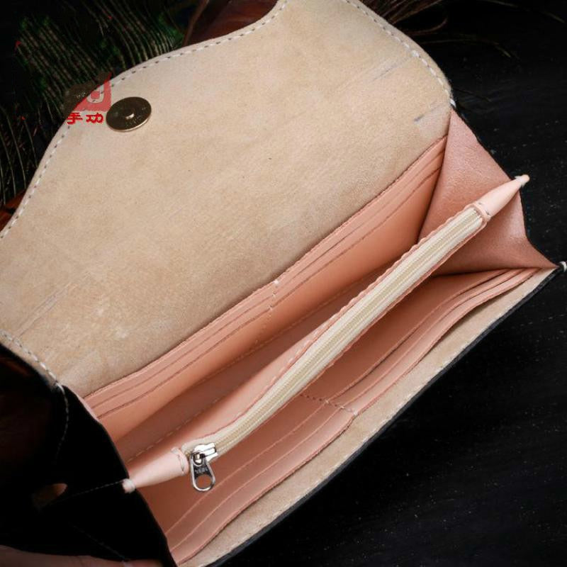 MOTAORA Ladies Handmade Carved Leather Vintage Women&#39;s Wallet Card Holder Floral Cowhide Purse Wallets Chinese Style Retro Bag