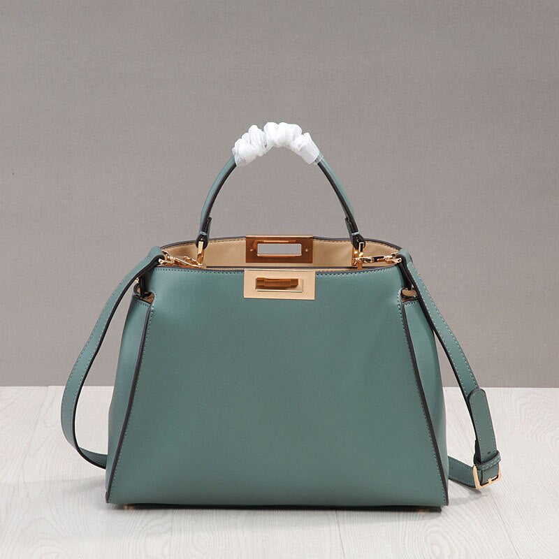 Luxury Design Handbag Cow Leather Women Bag Swivel Buckle Large Kitten Bag Cowhide Ladies Messenger Bag Single Shoulder Bag 2020