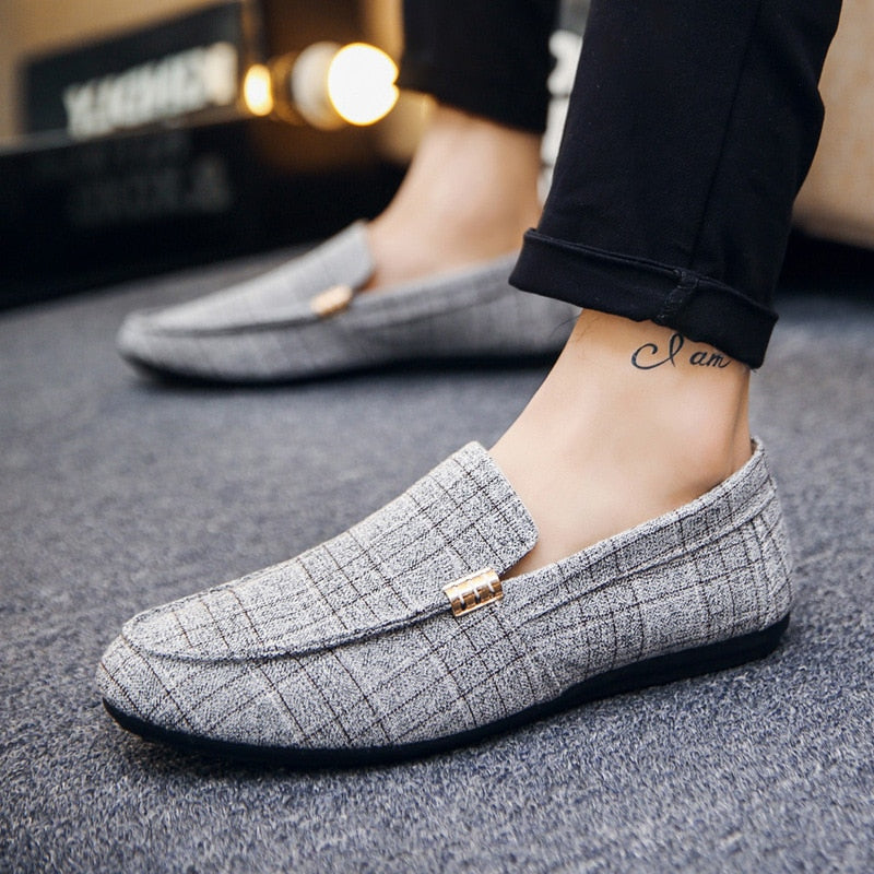 Men Shoes Fashion Loafers Breathable Canvas Sneakers Men Slip-On Casual Shoes Soft Comfortable Non-slip Driving Flats Black Gray