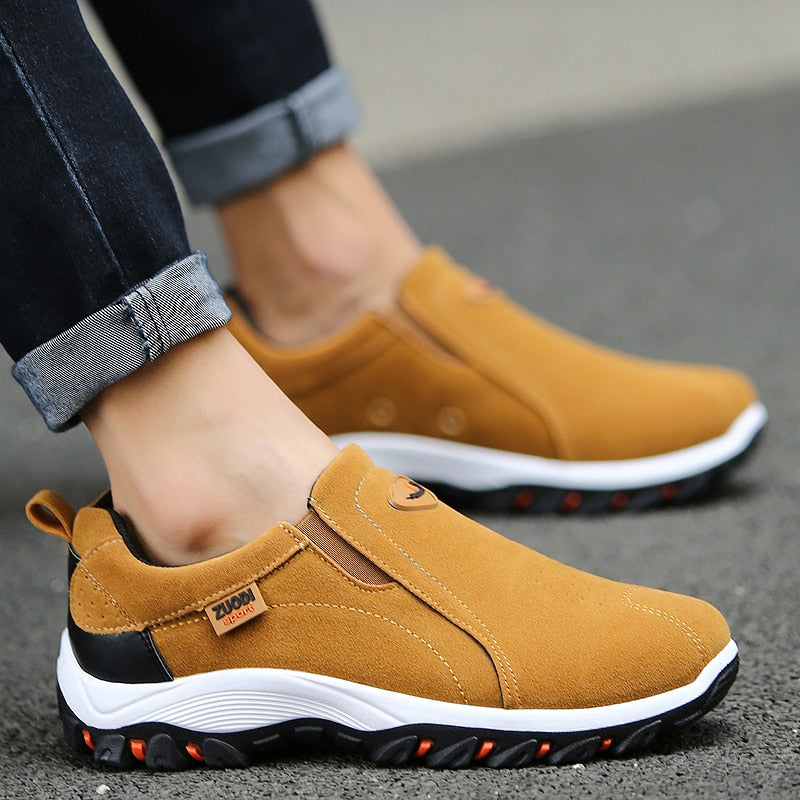 2020 New Loafers Sneakers For Men Shoes Outdoors Breathable Flock Male Footwear Walking Comfortable Slip-On Shoes Men