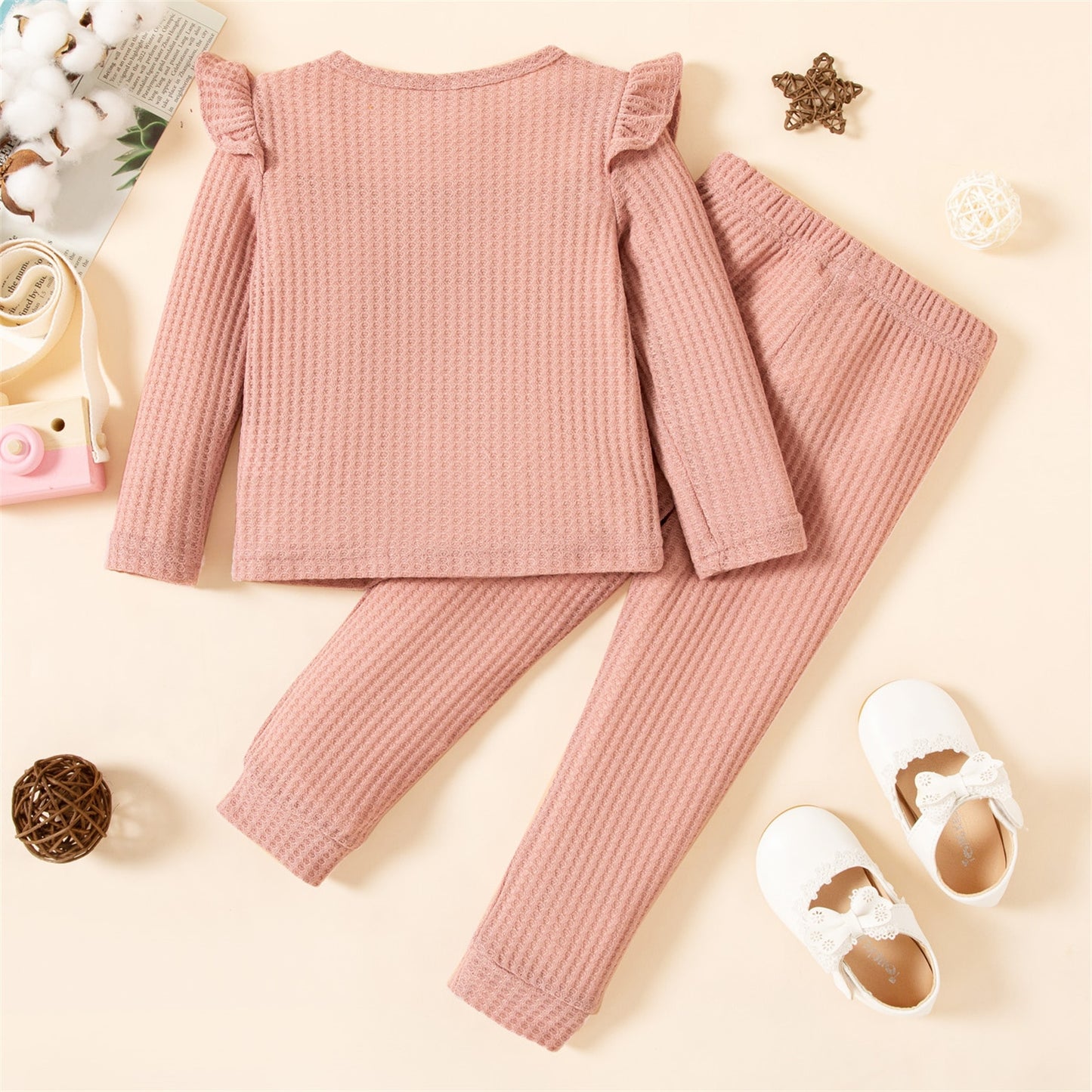 PatPat 2-piece Toddler Girl Ruffled Textured Long-sleeve Top and Solid Color Pants Set