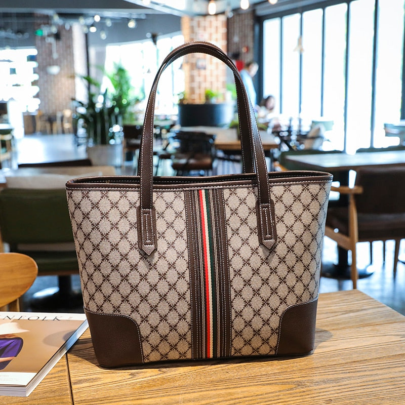 Shoulder Tote Bags For Women 2022 New Luxury Fashion Large Leather Shopping Designer Plaid Travel Party Female Laptop Handbags