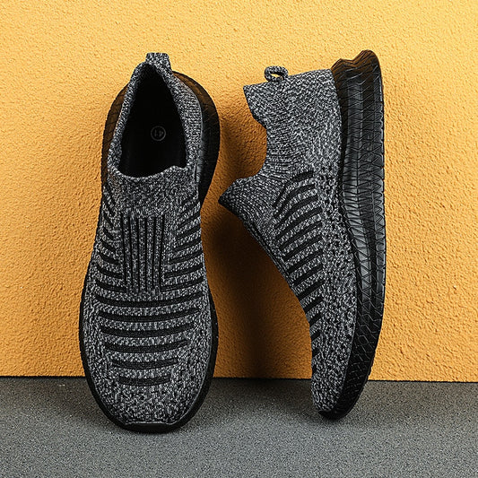 Men Shoes Lightweight Sneakers Men Plus Size Fashion Casual Shoes Summer Breathable Wear-resistant Men Loafers Zapatillas Hombre