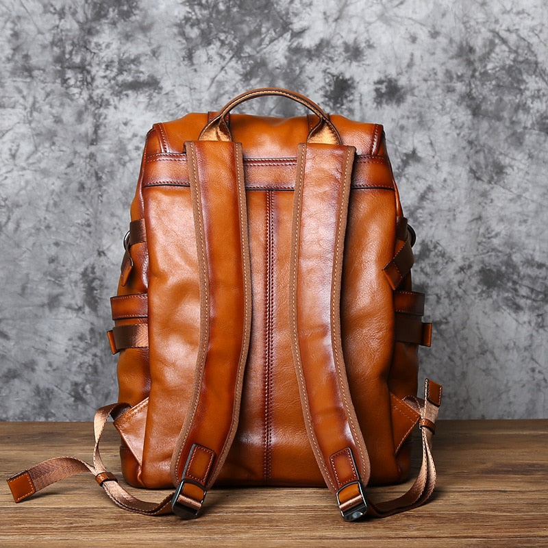 NZP Retro Leather Men&#39;s Backpack European and American Fashion Travel Bag Top Layer Cowhide Casual School Bag Laptop Bag