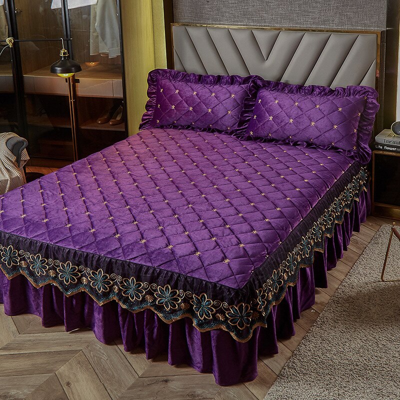 Luxury Embroidery Bedspread Thicken Plush Quilted Bed Skirt Winter Warm Soft Velvet King Size Bed Cover Not Including Pillowcase