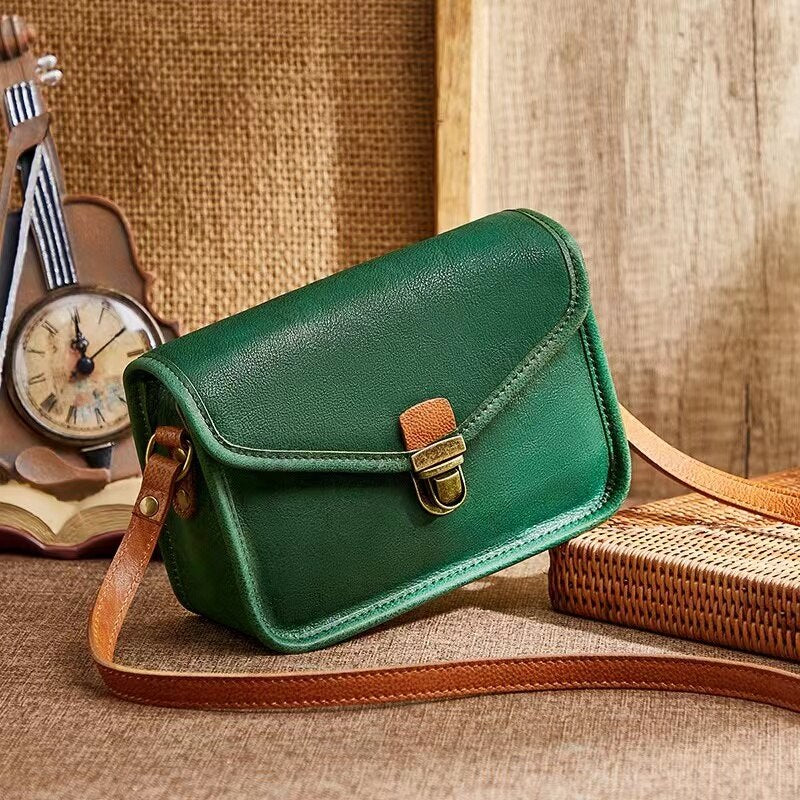 2022 New Vegetable Tanned Leather  Bag Retro Single Shoulder Messenger Small Square Bag