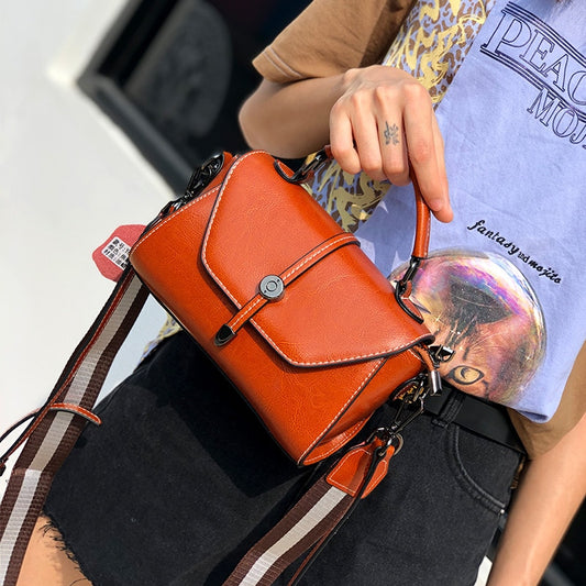 Small Leather Bag Women&#39;s 2022 Fashion Handbag Shoulder Bag Ladies Cowhide Purse Messenger Crossbody Bag Simple and Versatile