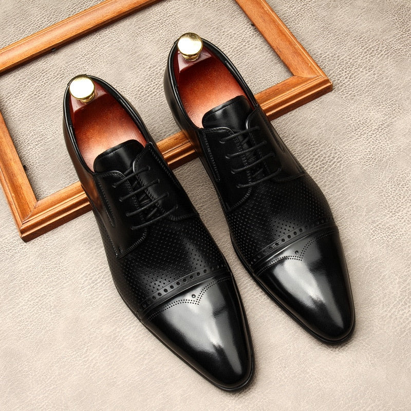 New Men&#39;s Bullock Style Leather Shoes Shoes Men Spring Autumn Handmade Leather Lace-Up British Formal Business Shoes 38-45