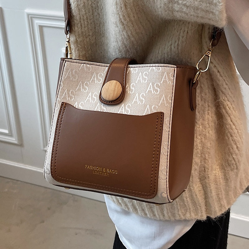 Casual Designer Women&#39;s Bag 2022 Trend Simple Bucket Crossbody Bags Wide Shoulder Handbags Elegant Wild Female Shoulder Bags Sac