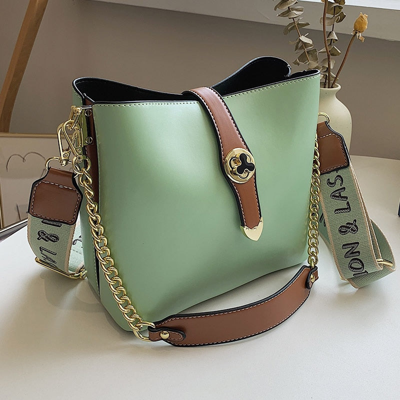 Small Leather Bucket Shoulder Bags for Women 2022 Fashion Chain Tote Messenger Bag Ladies Broadband Crossbody Bag Green Handbags