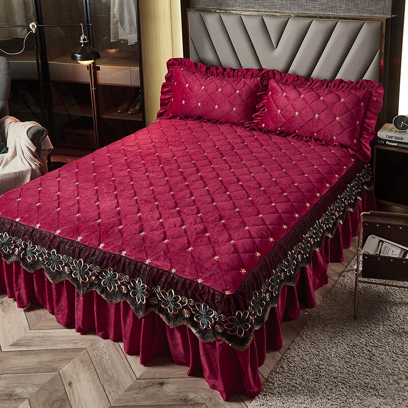 Luxury Embroidery Bedspread Thicken Plush Quilted Bed Skirt Winter Warm Soft Velvet King Size Bed Cover Not Including Pillowcase