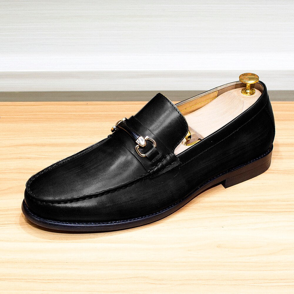 Classic Men&#39;s Loafers Genuine Leather Handmade Metal Chain Casual Business Dress Shoes Fashion Party Wedding Footwear for Men