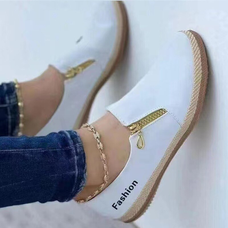 Women Sneakers 2022 New Slip On Flat Shoes For Women Black White Chaussure Femme Casual Loafers Women Free Shipping Sports Shoes