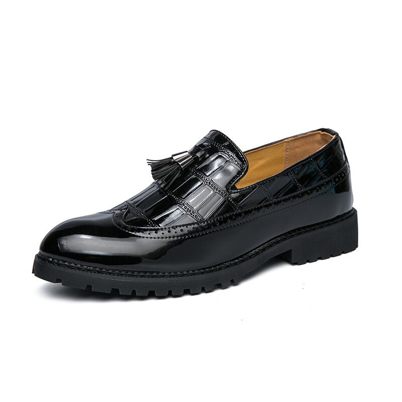 New Tassel Casual Loafers Men Leather Shoes Fashion Wedding Party Shoes Luxury Men Designer Business Flats Shoes Plus Size 38-47