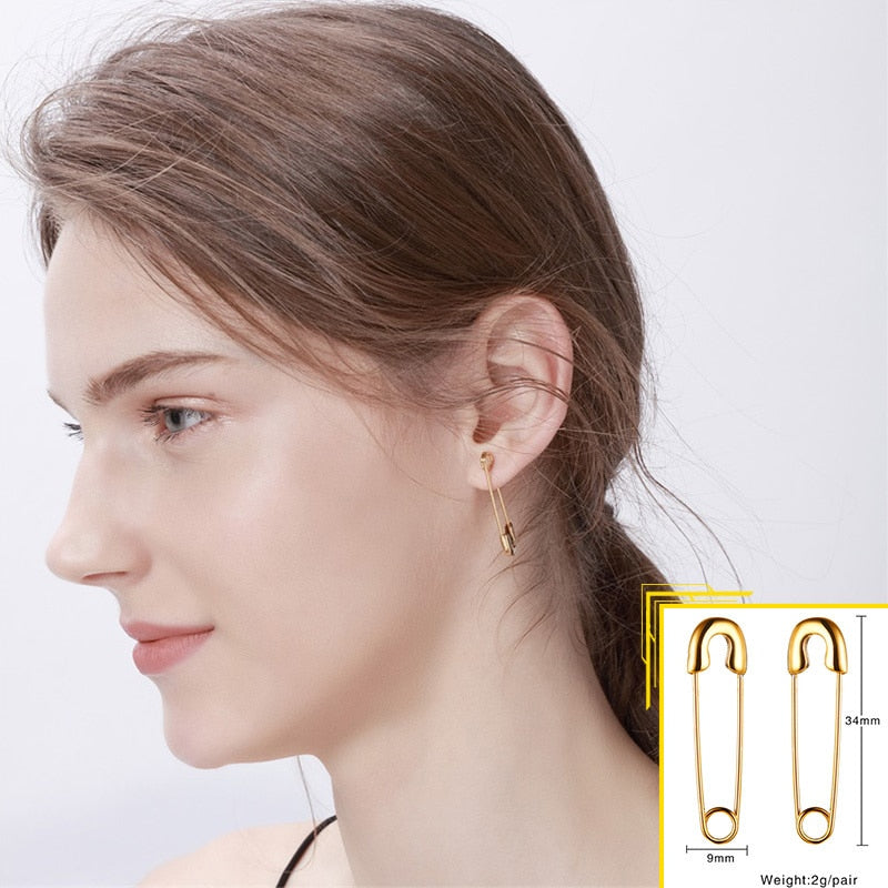 Vnox Minimalist Metal Hoop Earrings for Women, Gold Color Stainless Steel Chic Lady Girl Circle Earrings, Vintage Party Jewelry