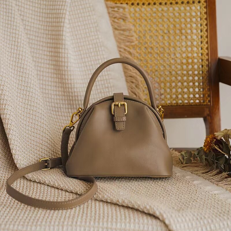 ANGENGRUI New Leather Women&#39;s Bag Vintage Magnetic Clasp Handbag Cowhide One Shoulder Messenger Bag