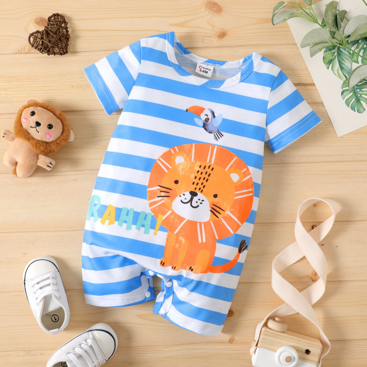 PatPat Baby Boy Cartoon Lion Print Blue Striped Short-sleeve Romper