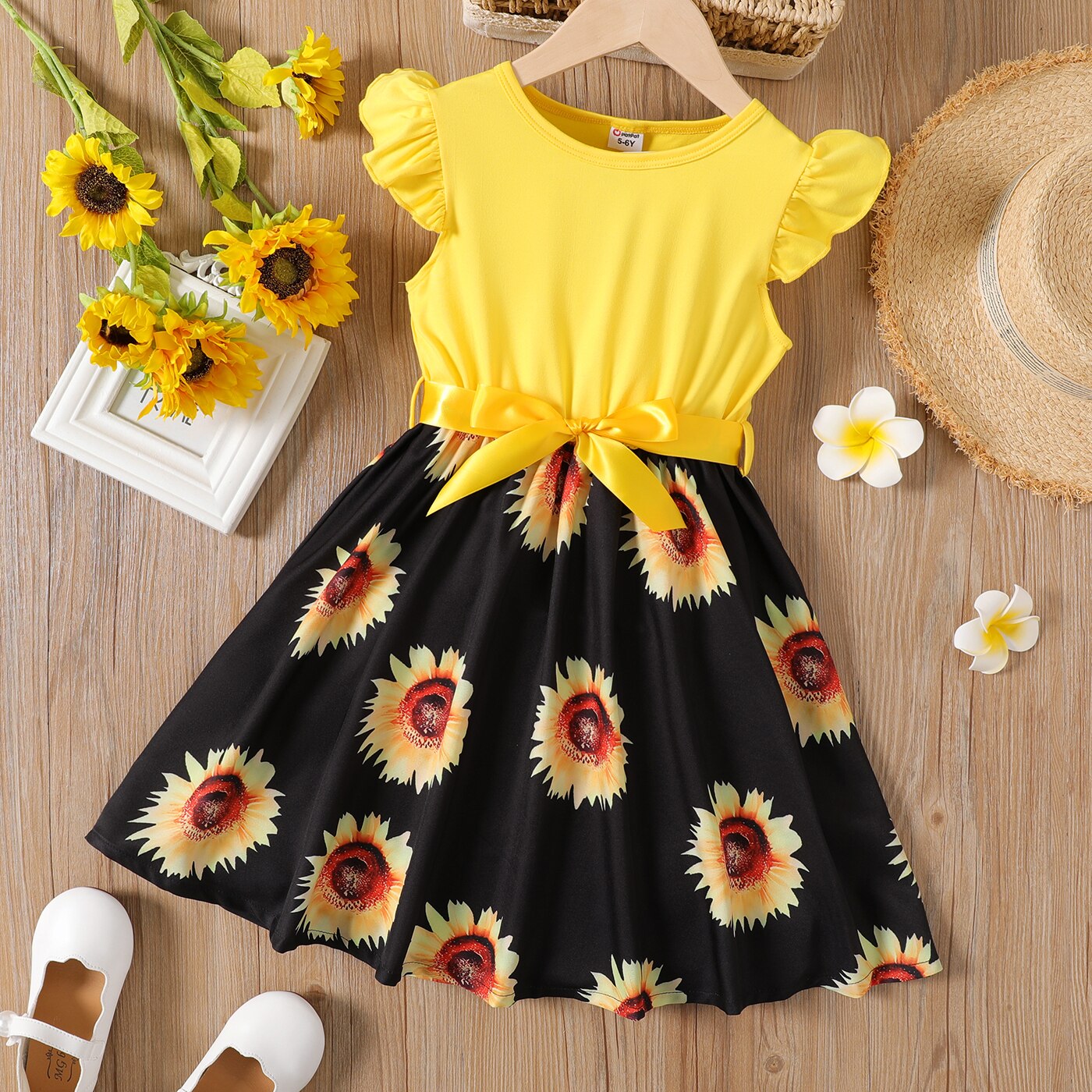 PatPat Kid Girl Floral Print Splice Belted Flutter-sleeve Dress