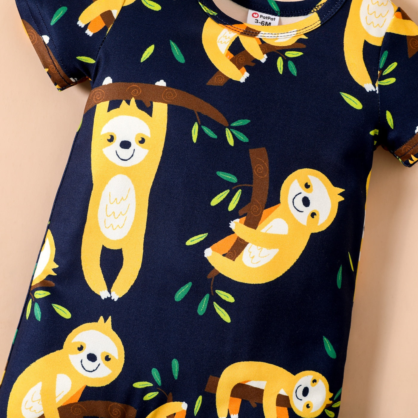 PatPat Baby Boy All Over Cartoon Sloth Print Black Short-sleeve Romper